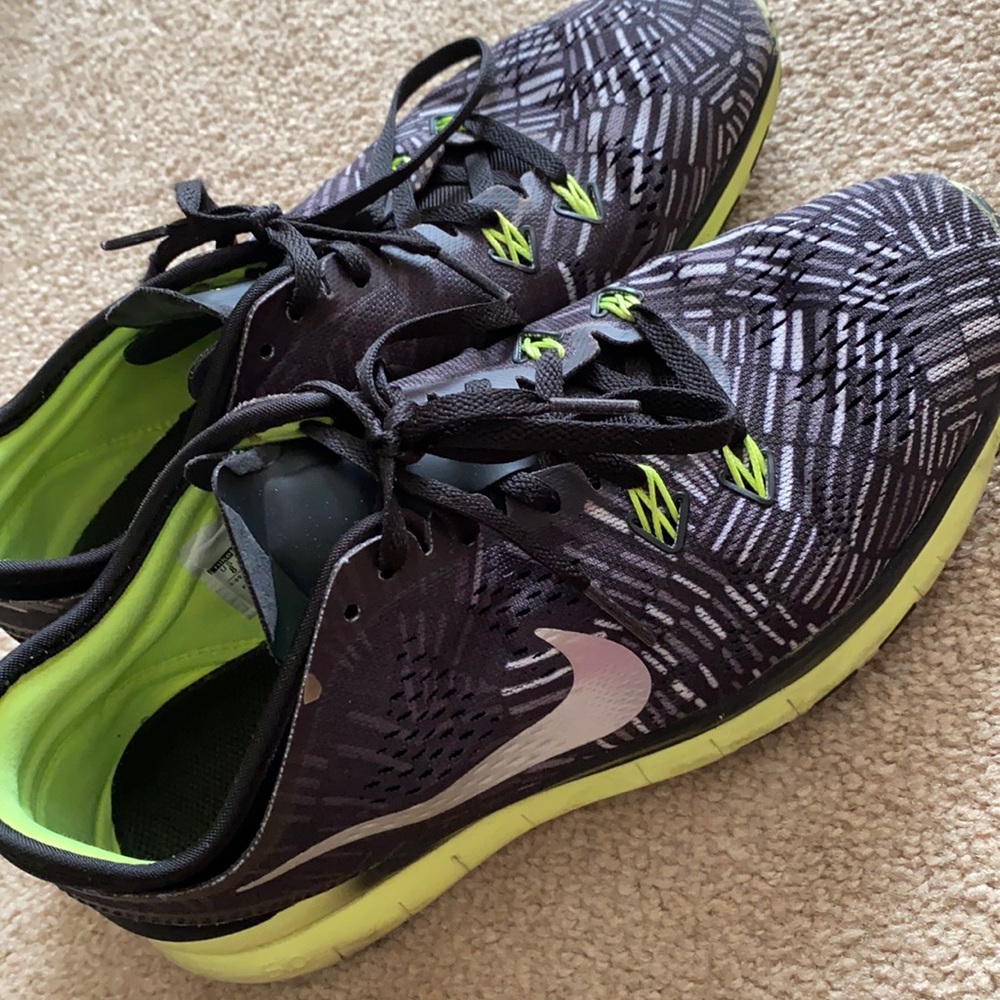 Nike Free Run 5.0. Black grey and mint green